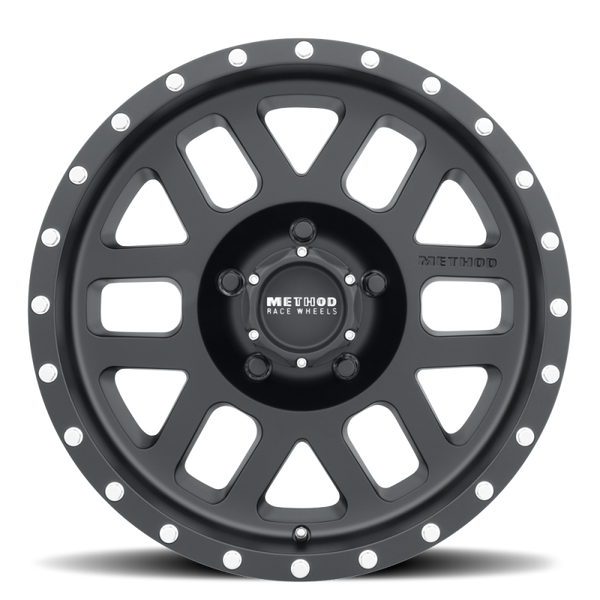 Method MR306 Mesh 17x8.5 0mm Offset 5x4.5 83mm CB Matte Black Wheel