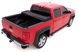 Lund 15-18 Ford F-150 (5.5ft. Bed) Genesis Elite Tri-Fold Tonneau Cover - Black