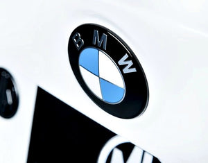 iND Painted Gloss Black Trunk Roundel Emblem BMW G01 X3 G02 X4