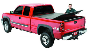 Lund 07-13 Chevy Silverado 1500 (6.5ft. Bed) Genesis Tri-Fold Tonneau Cover - Black