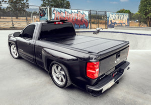 BAK 21-22 Ford F-150 (Incl. 2022 Lightning) BAKFlip G2 5.7ft Bed Cover